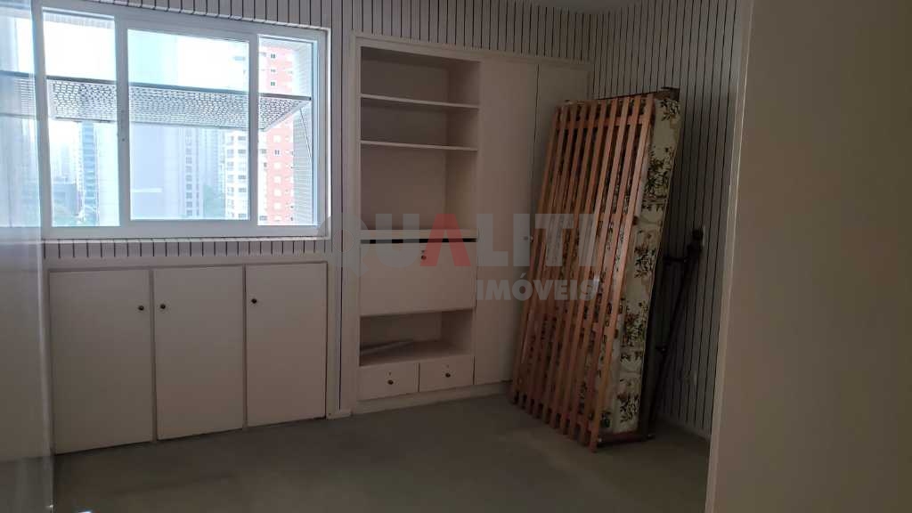 Apartamento para venda e locação no Itaim Bibi.