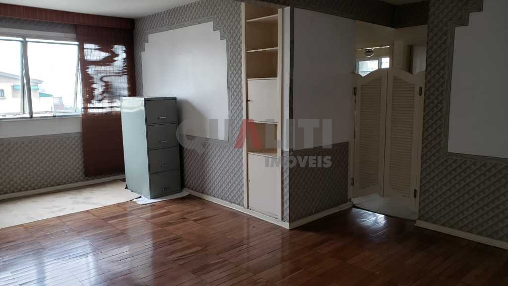 Apartamento para venda e locação no Itaim Bibi.