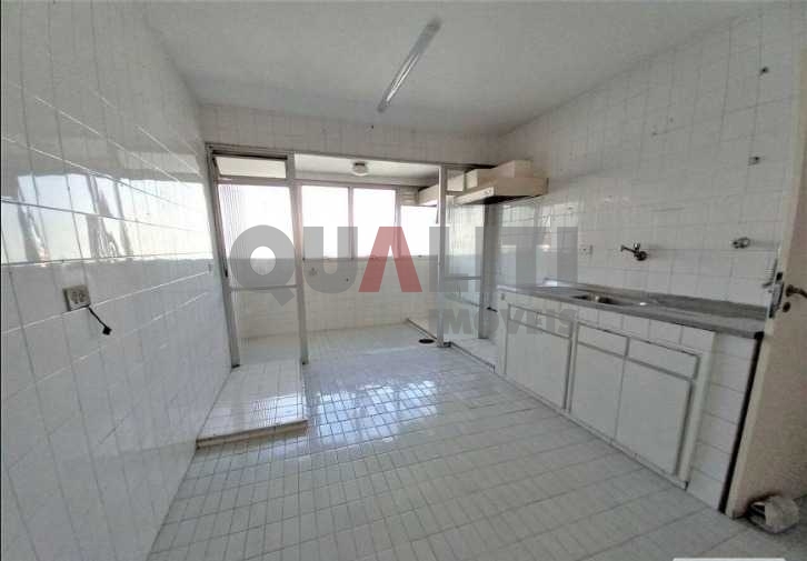 Apartamento para venda e locação no Itaim Bibi.