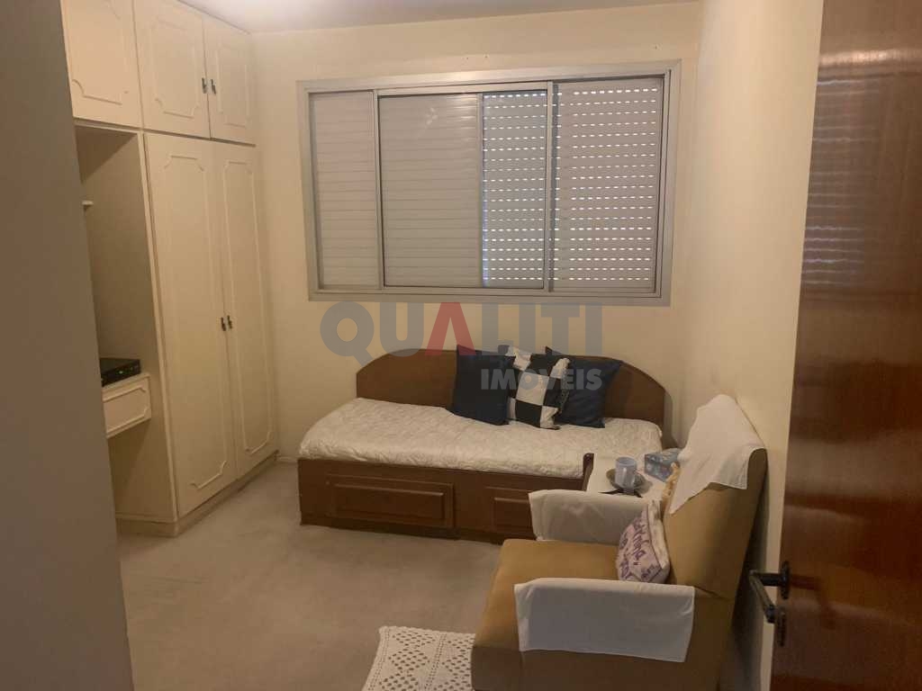 Apartamento à venda em Moema Pássaros.