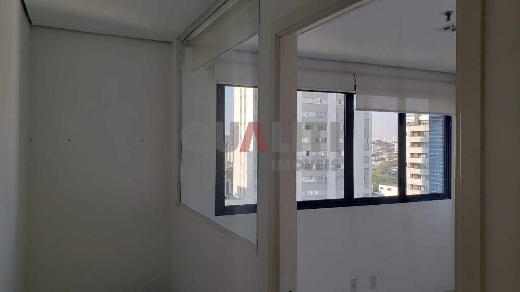 Sala em Conjunto Comercial à Venda e Locação no Brooklin.