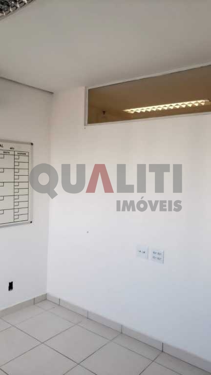 Sala em Conjunto Comercial à Venda e Locação no Brooklin.