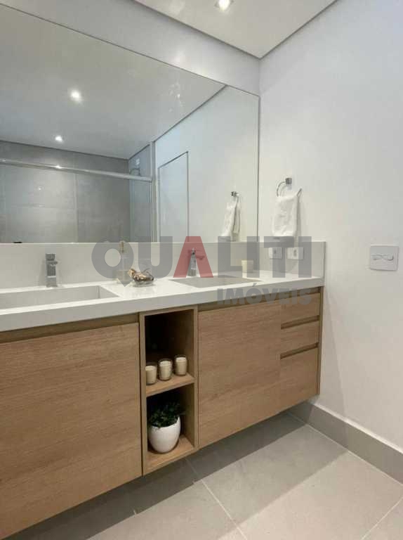 Apartamento a venda no Itaim Bibi