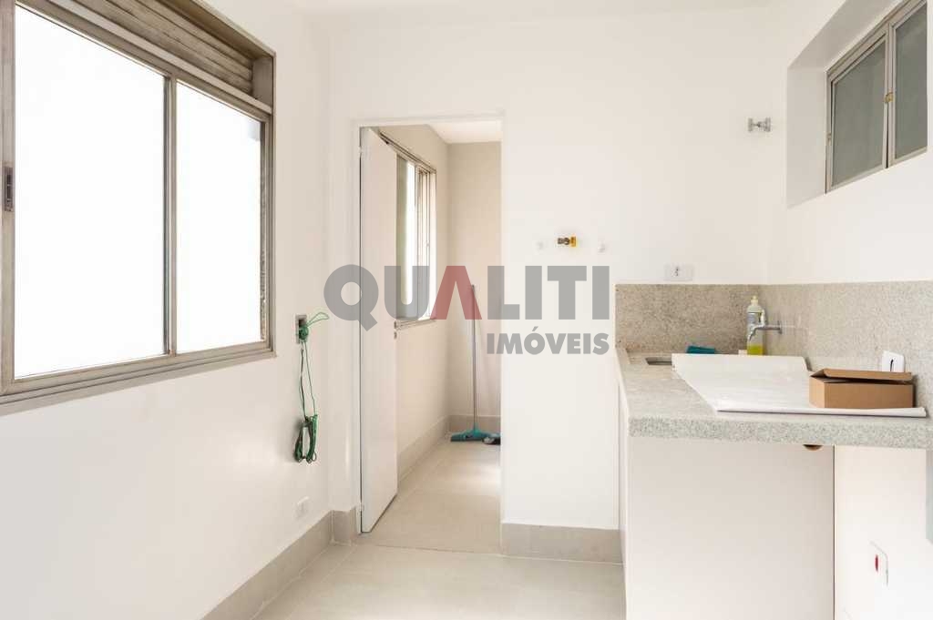 Apartamento a venda no Itaim Bibi