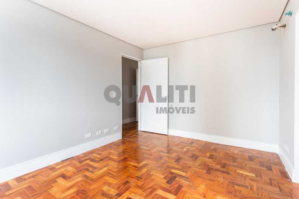 Apartamento a venda no Itaim Bibi