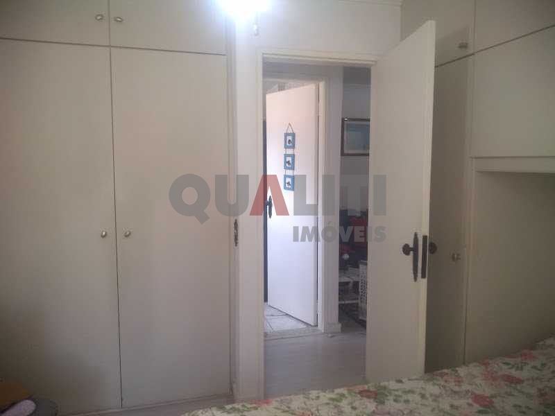 Apartamento para venda na Chácara Santo Antônio, próximo Metrô, moradia ou investimento, reformado, 2 dormitórios, 1 vaga, cond baixo, oportunidade!