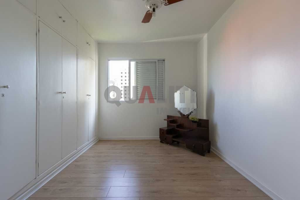 Apartamento a venda no Itaim Bibi totalmente reformado
