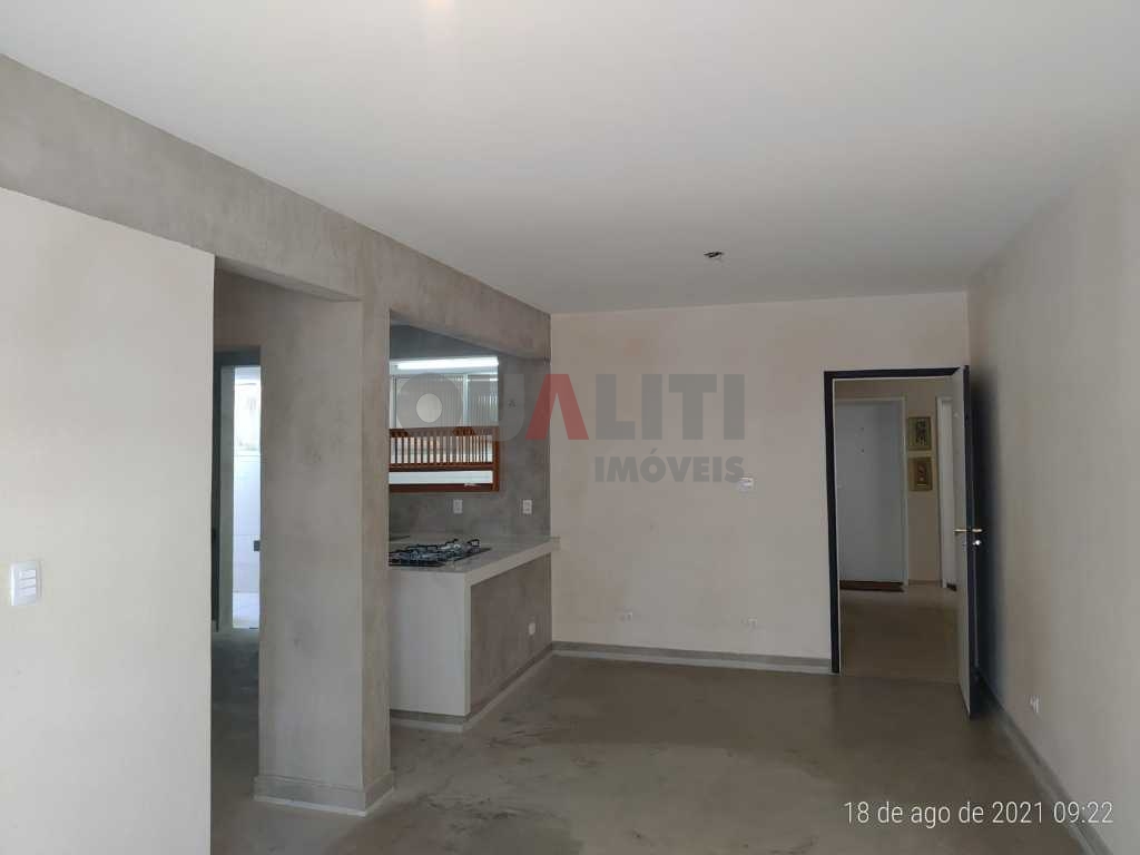 Apartamento a venda na Vila Nova Conceição com 91 m² e 3 suítes.