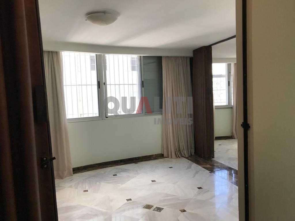 Apartamento a venda e locação no Jardim Paulistano com 2 quartos sendo 1 suíte e 2 vagas de garagem