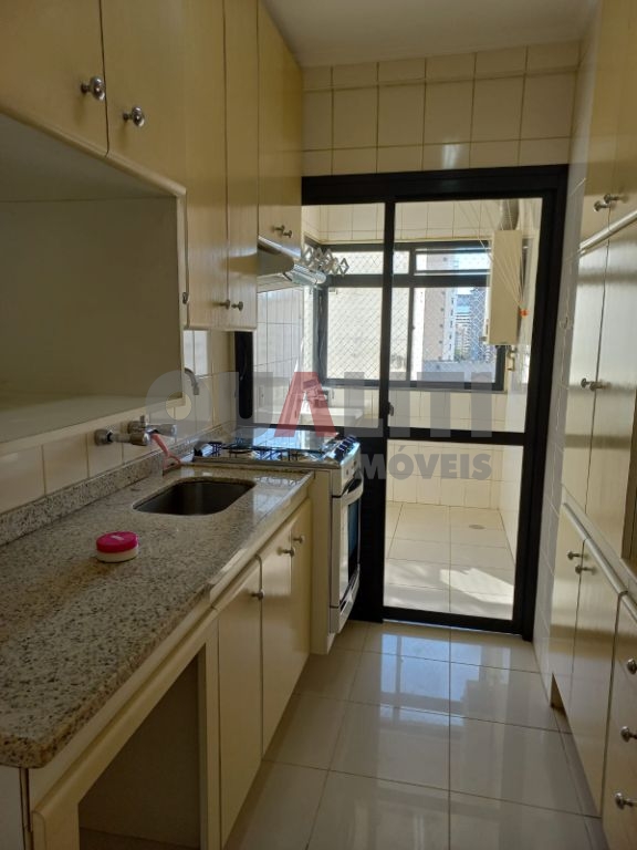 Apartamento para venda na Vila Olímpia com 70 m², 2 suítes, terraço, 1 vaga e lazer, oportunidade!!