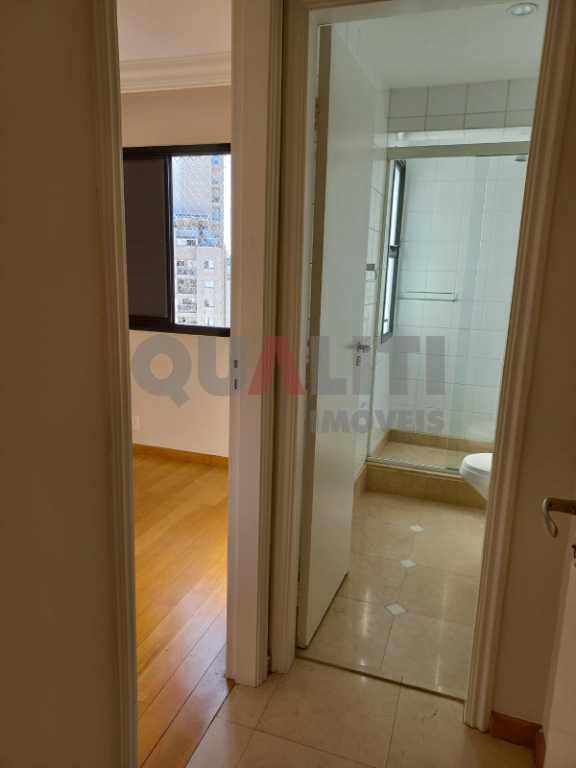 Apartamento para venda na Vila Olímpia com 70 m², 2 suítes, terraço, 1 vaga e lazer, oportunidade!!