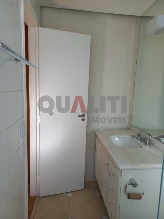 Apartamento para venda na Vila Olímpia com 70 m², 2 suítes, terraço, 1 vaga e lazer, oportunidade!!
