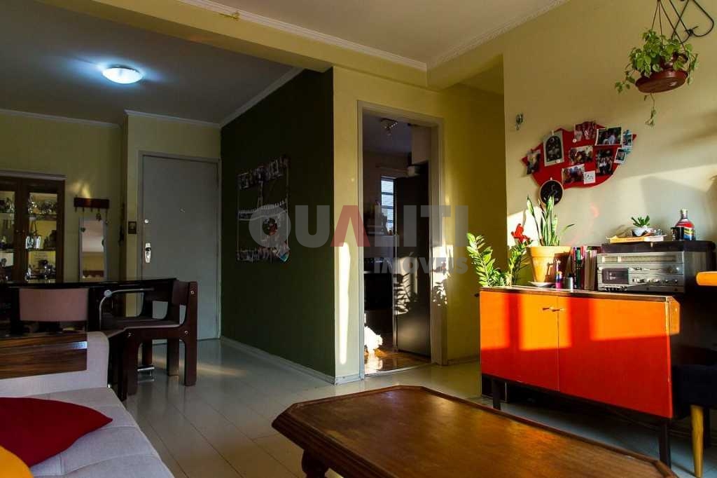 Apartamento a venda na Vila Mariana 2 dormitórios 74m² próximo ao Metrô Praça da Arvore