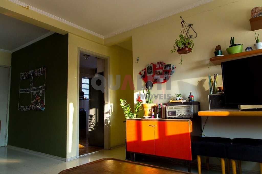 Apartamento a venda na Vila Mariana 2 dormitórios 74m² próximo ao Metrô Praça da Arvore
