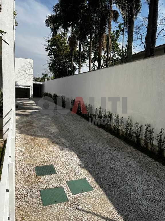 Casa a venda ou para locação no Jardim América