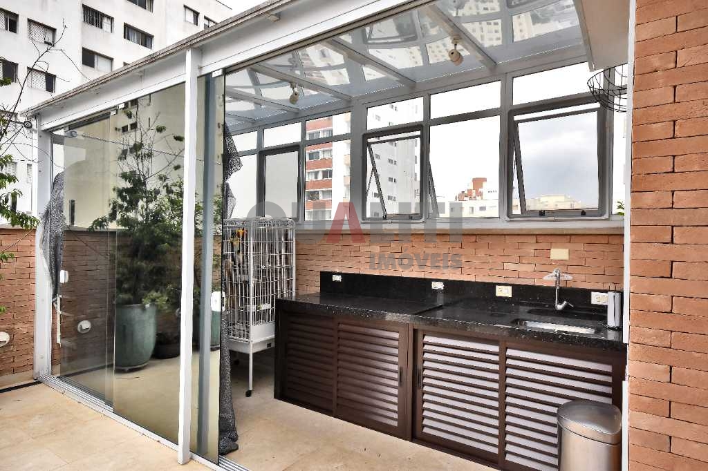Cobertura duplex Moema para Venda com 3 domitórios, 1 suíte, 2 vagas com piscina na cobertura