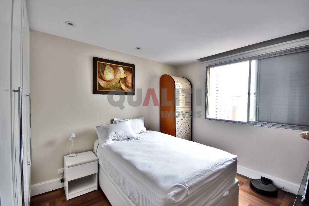 Cobertura duplex Moema para Venda com 3 domitórios, 1 suíte, 2 vagas com piscina na cobertura