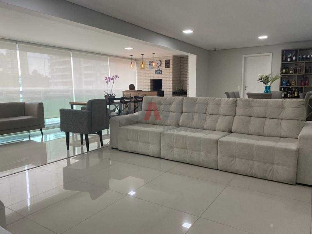 Apartamento de alto padrão na Chácara Santo Antônio 138m²