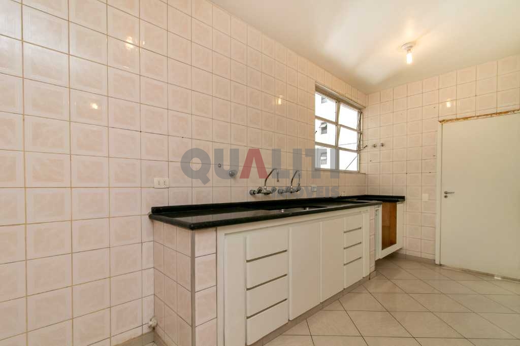 Apartamento à Venda com 3 dormitórios, 1 suíte em HIGIENÓPOLIS.