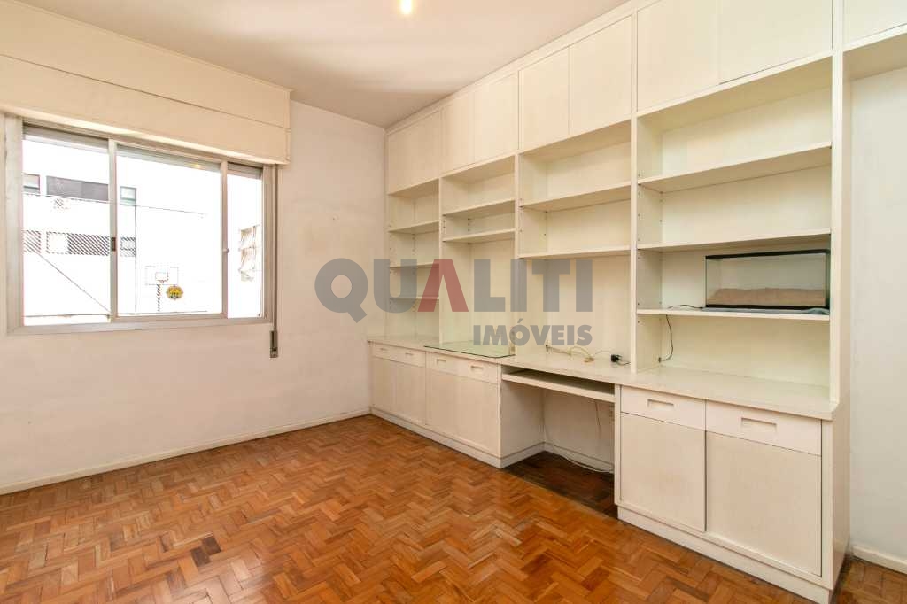 Apartamento à Venda com 3 dormitórios, 1 suíte em HIGIENÓPOLIS.