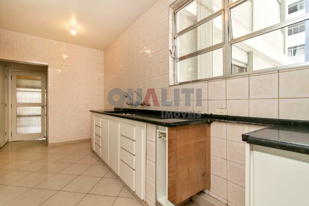 Apartamento à Venda com 3 dormitórios, 1 suíte em HIGIENÓPOLIS.