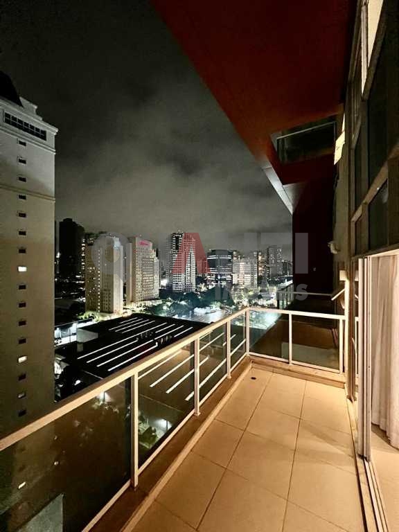 Apartamento Duplex com 2 Quartos, 2 suítes e 3 banheiros à Venda no Brooklin