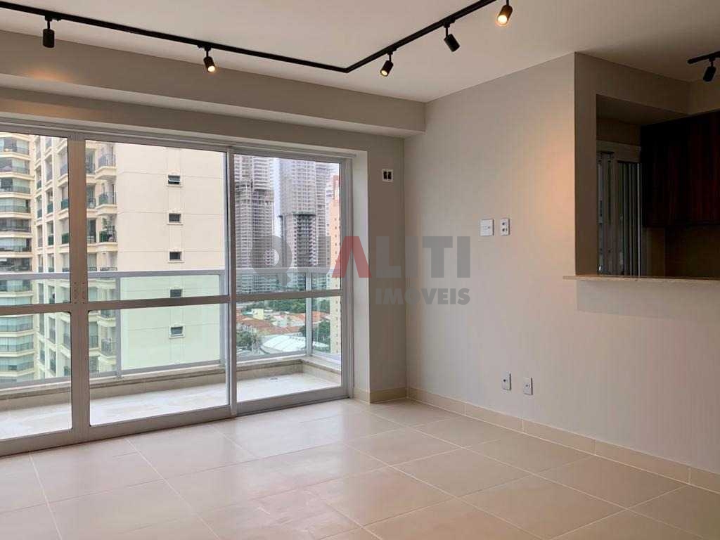 Apartamento Duplex com 2 Quartos, 2 suítes e 3 banheiros à Venda no Brooklin