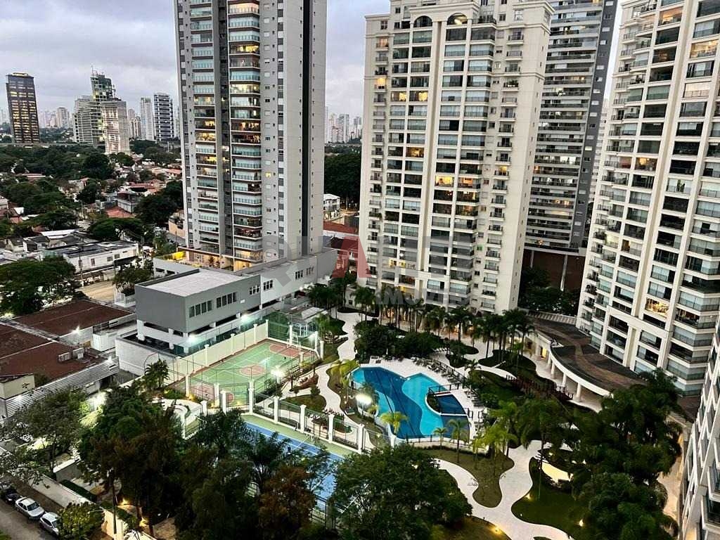 Apartamento Duplex com 2 Quartos, 2 suítes e 3 banheiros à Venda no Brooklin