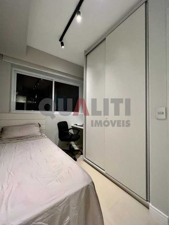 Apartamento Duplex com 2 Quartos, 2 suítes e 3 banheiros à Venda no Brooklin