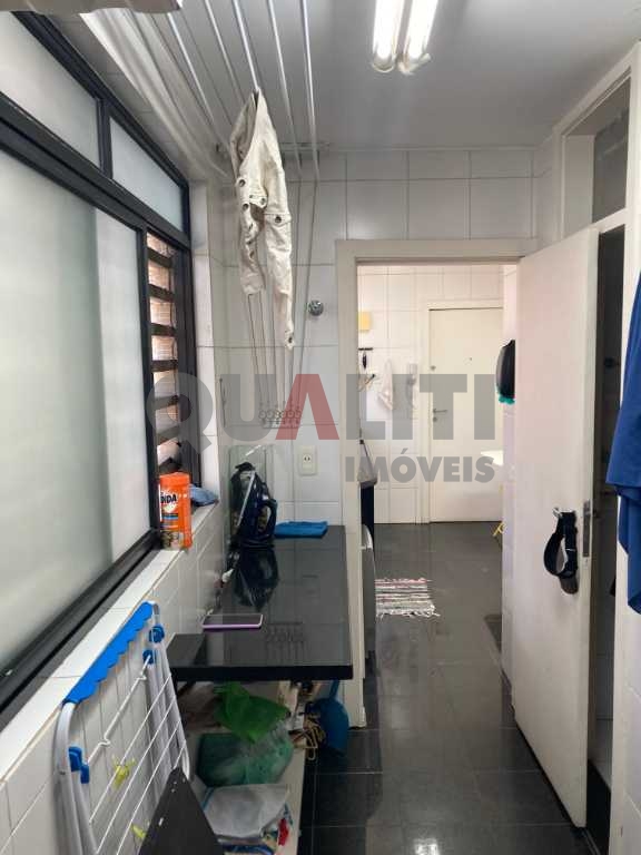 Apartamento a venda no Itaim Bibi 128m² 3 dorm 1 suíte, próximo Avenida Nove de Julho.