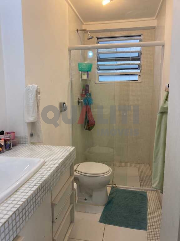 Apartamento a venda no Itaim Bibi 128m² 3 dorm 1 suíte, próximo Avenida Nove de Julho.