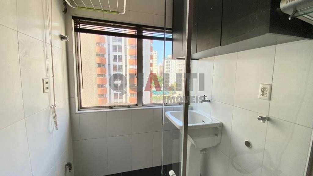 Duplex no Brooklin, moderno e reformado com 2 dormitórios