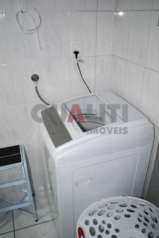 Apartamento com 71,3 m², 2 dormitórios, 1 suíte, 2 vagas à venda no Campo Belo.