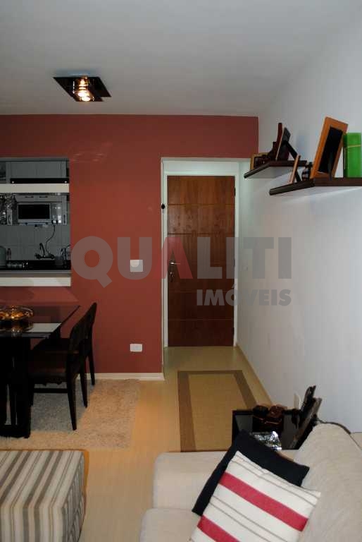Apartamento com 71,3 m², 2 dormitórios, 1 suíte, 2 vagas à venda no Campo Belo.