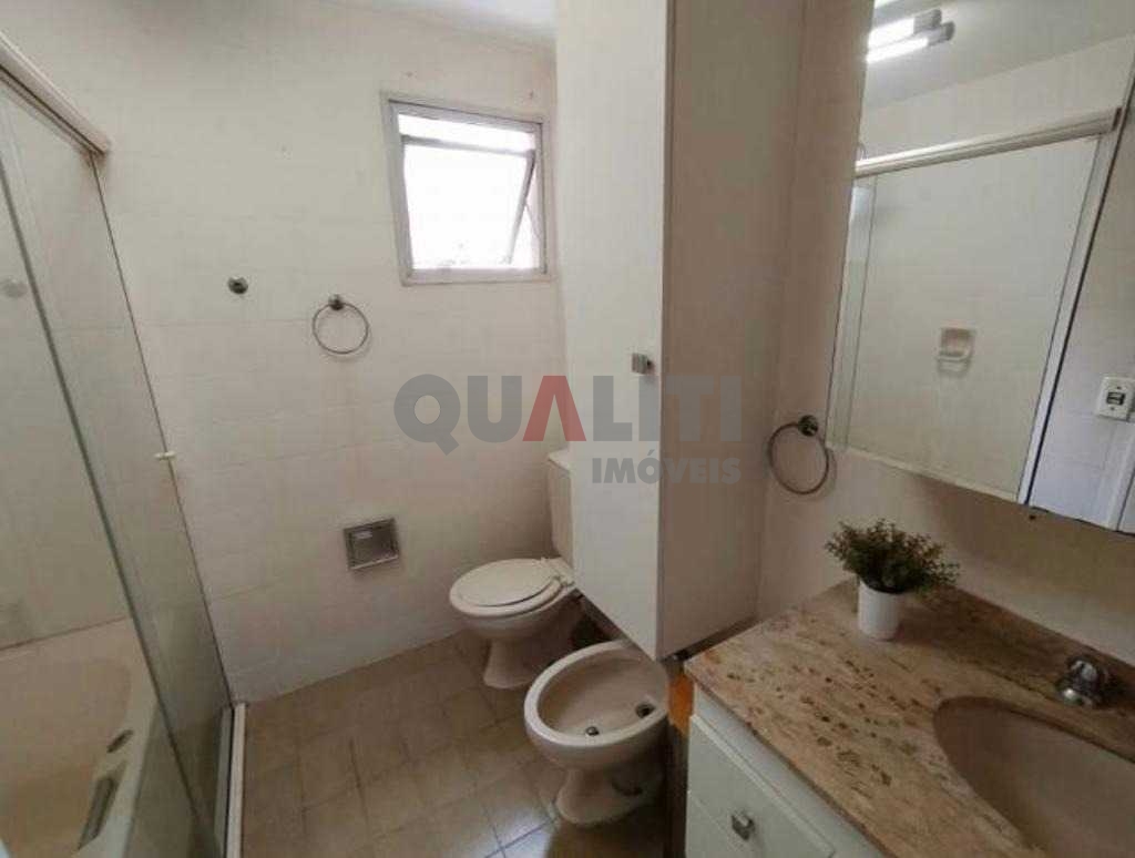 Apartamento com 2 dormitórios, 1 vaga de garagem e lazer para venda no Itaim Bibi.