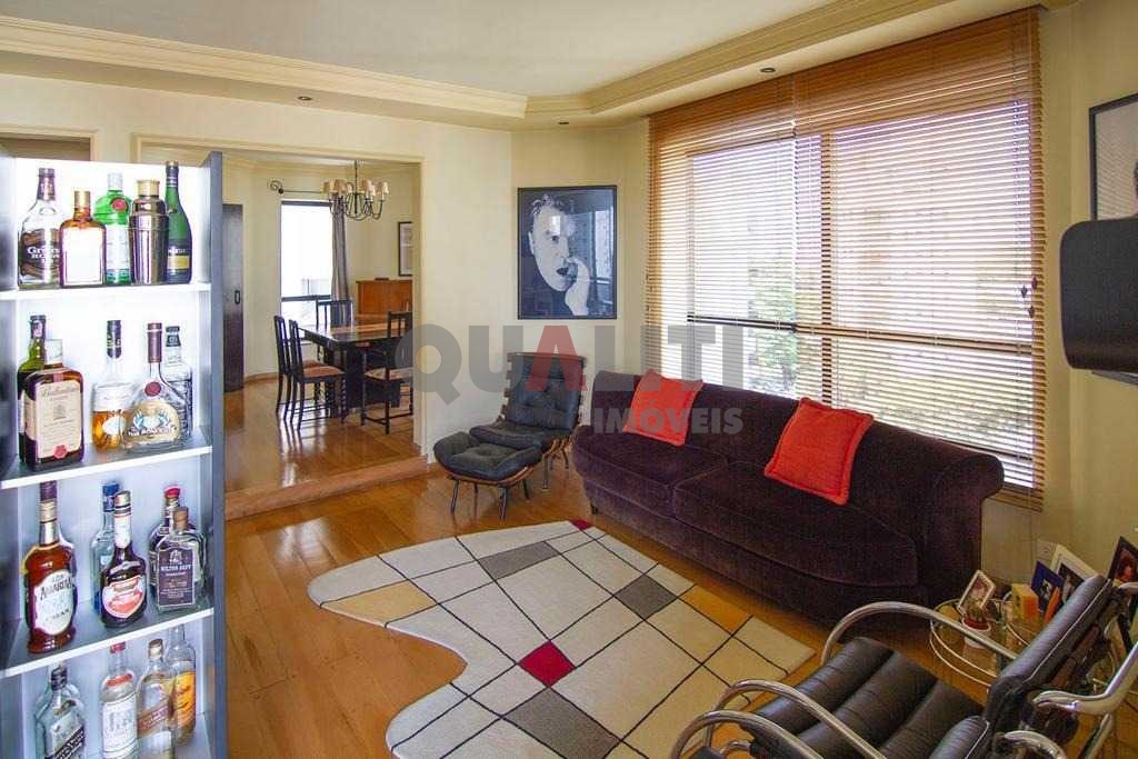Apartamento á venda na Alameda dos Tupiniquins, 4 dormitórios, 3 suítes