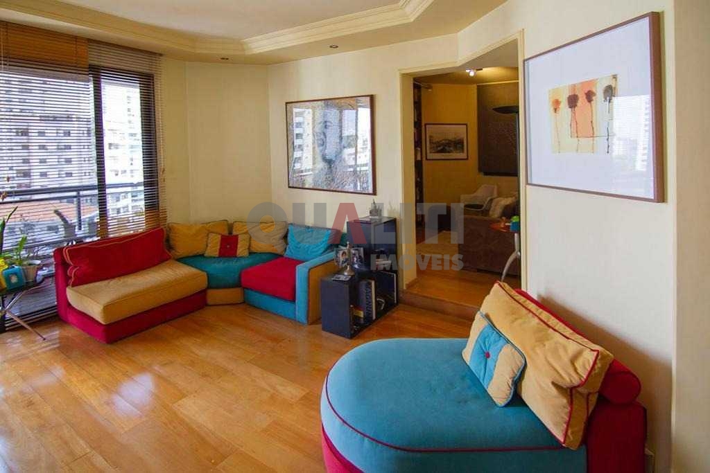 Apartamento á venda na Alameda dos Tupiniquins, 4 dormitórios, 3 suítes