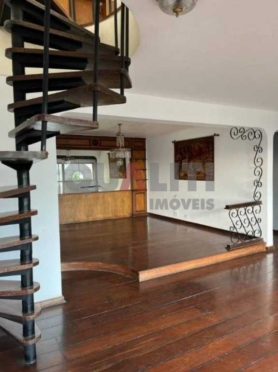 Cobertura duplex 4 dormitórios à venda no Alto da Boa Vista