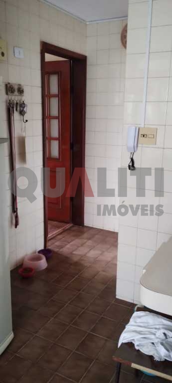 Apartamento à venda no Campo Belo, 3 dormitórios, 1 suíte, 2 vagas, torre única