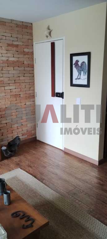 Apartamento à venda no Campo Belo, 3 dormitórios, 1 suíte, 2 vagas, torre única