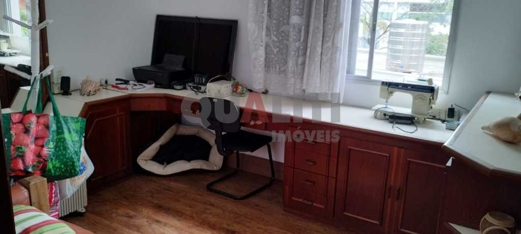 Apartamento à venda no Campo Belo, 3 dormitórios, 1 suíte, 2 vagas, torre única