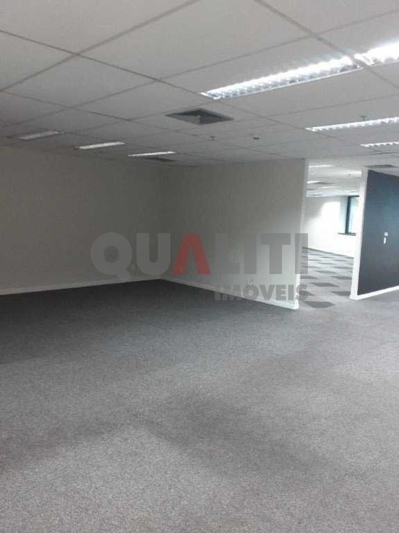 Sala Conjunto Comercial à Venda e ou Locação com 121,52 m², com 4 conjuntos, 4 banheiros e 4 vagas na região Jardim Paulista.