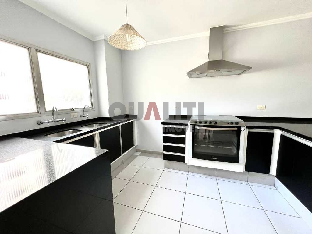 Apartamento a venda no Campo Belo com 4 dormitórios e 1 suite