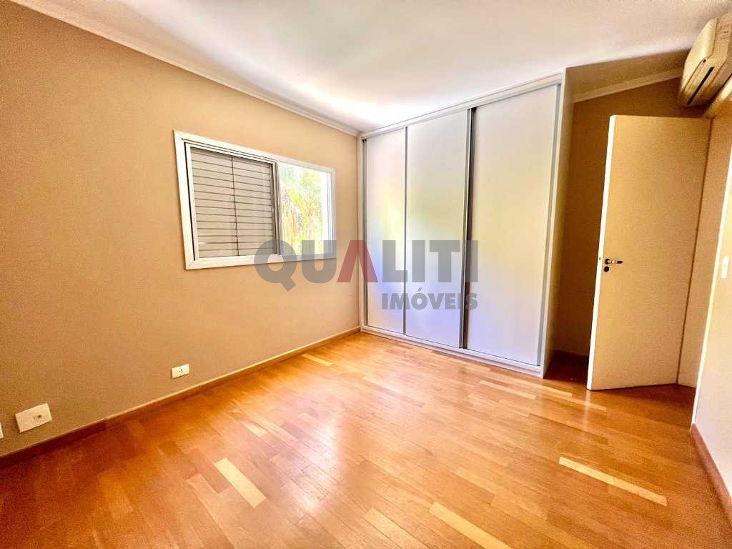 Apartamento a venda no Campo Belo com 4 dormitórios e 1 suite