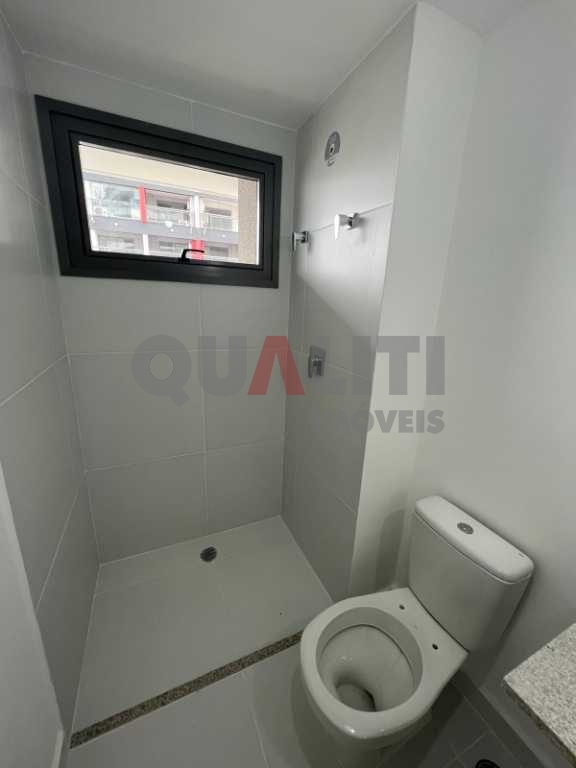Apartamento à venda em Pinheiros com 49 m², 1 quarto, 1 suíte, living com terraço e 1 vaga