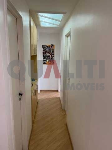 Apartamento à venda de alto padrão na Vila Mariana, lazer completo com três dormitórios.