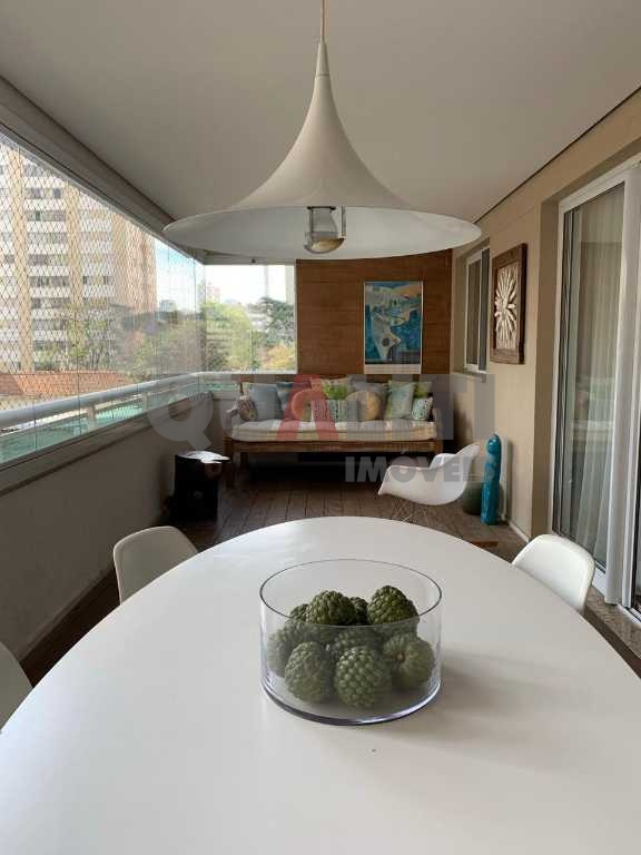 Apartamento para venda e locação no Brooklin com lazer completo e 3 suítes