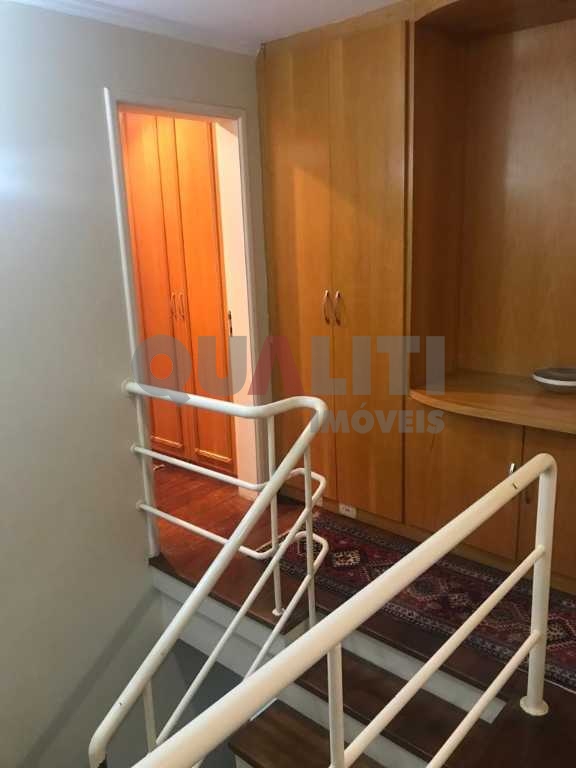 Apartamento duplex com 170 m², 4 dormitórios, 4 suítes, e 3 vagas de garagem no Itaim Bibi
