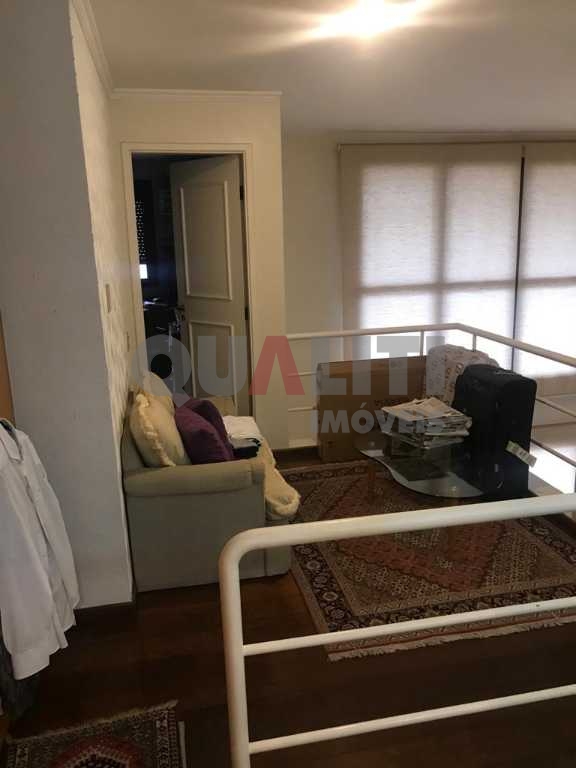 Apartamento duplex com 170 m², 4 dormitórios, 4 suítes, e 3 vagas de garagem no Itaim Bibi