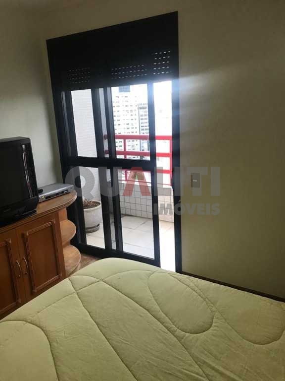 Apartamento duplex com 170 m², 4 dormitórios, 4 suítes, e 3 vagas de garagem no Itaim Bibi